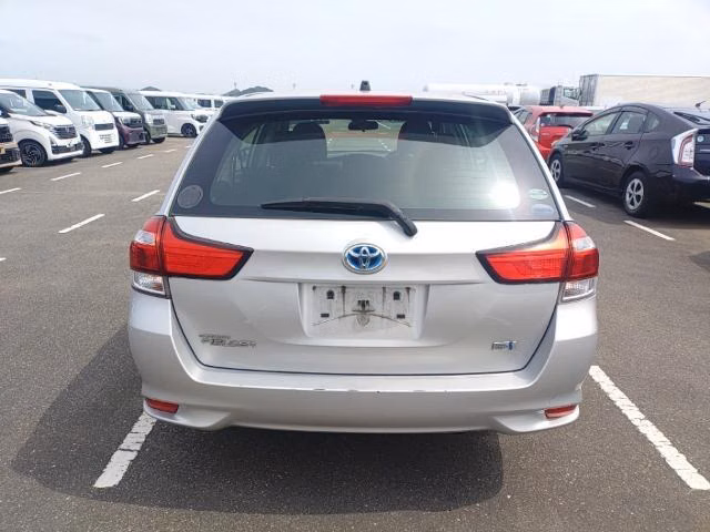 TOYOTA COROLLA FIELDER