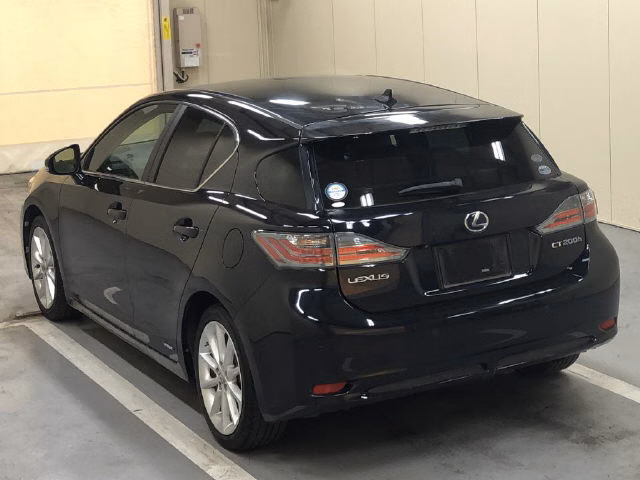 LEXUS CT200H