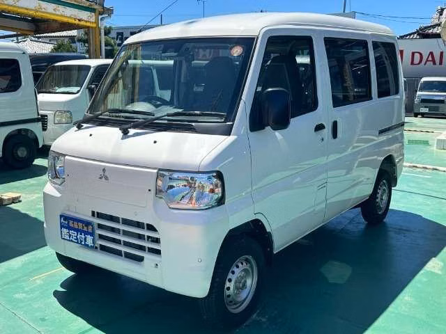 MITSUBISHI MINICAB MIEV