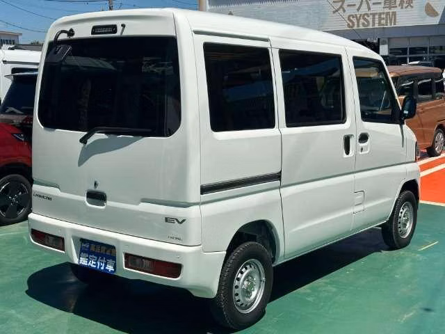 MITSUBISHI MINICAB MIEV