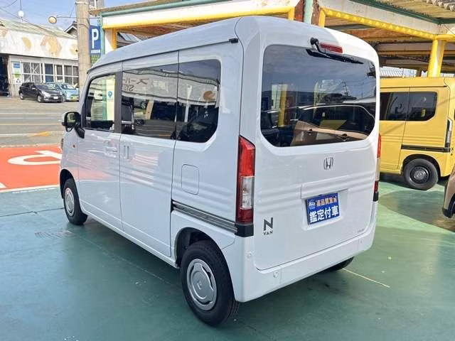 HONDA N-VAN