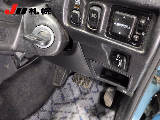 DAIHATSU TERIOS KID