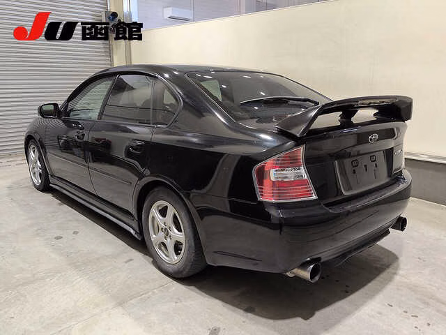 SUBARU LEGACY B4