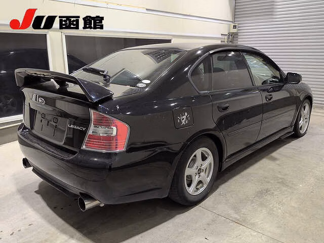 SUBARU LEGACY B4