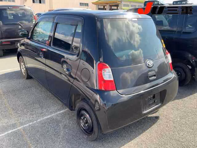 DAIHATSU ESSE