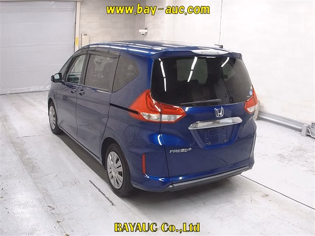 HONDA FREED+
