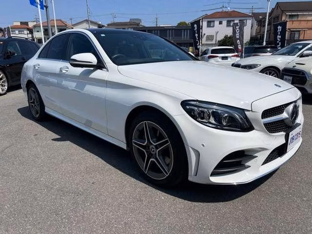 MERCEDES-BENZ C-CLASS