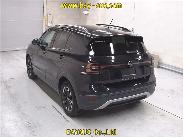 VOLKSWAGEN T-CROSS