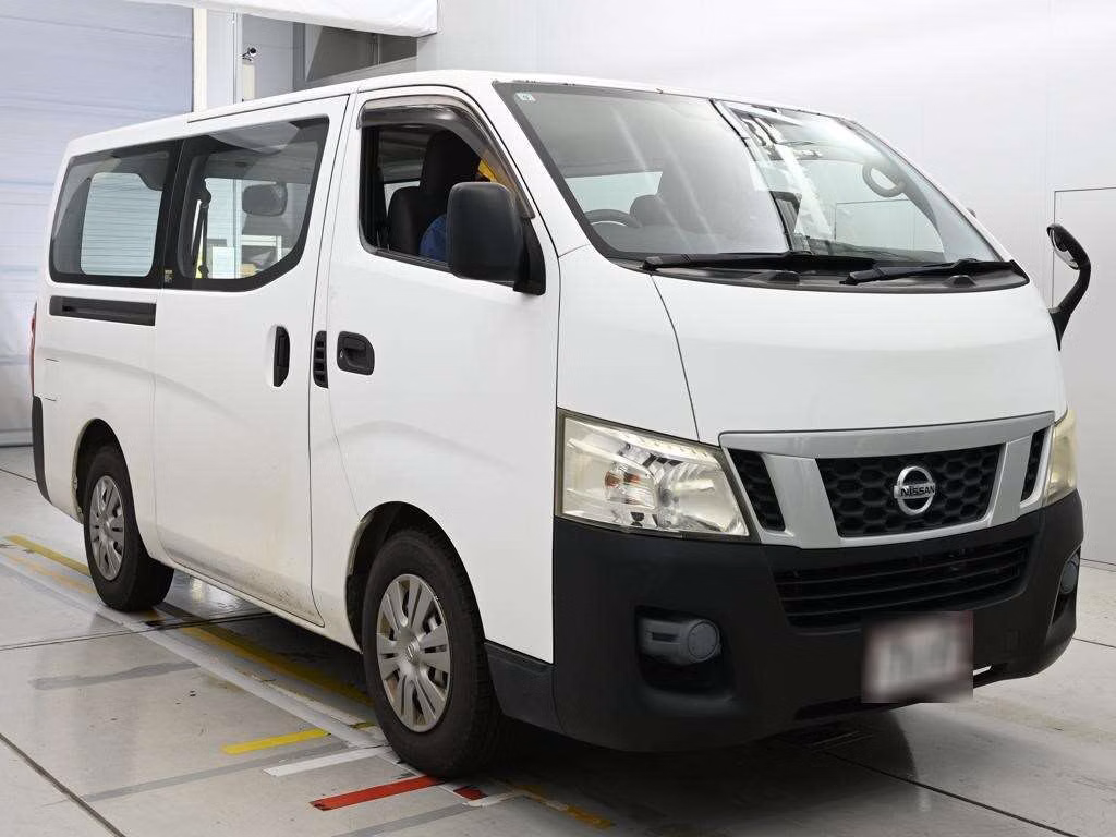 NISSAN NV350 CARAVAN