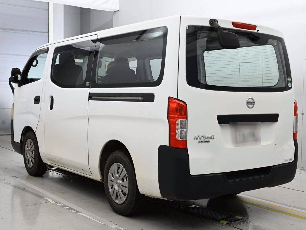 NISSAN NV350 CARAVAN