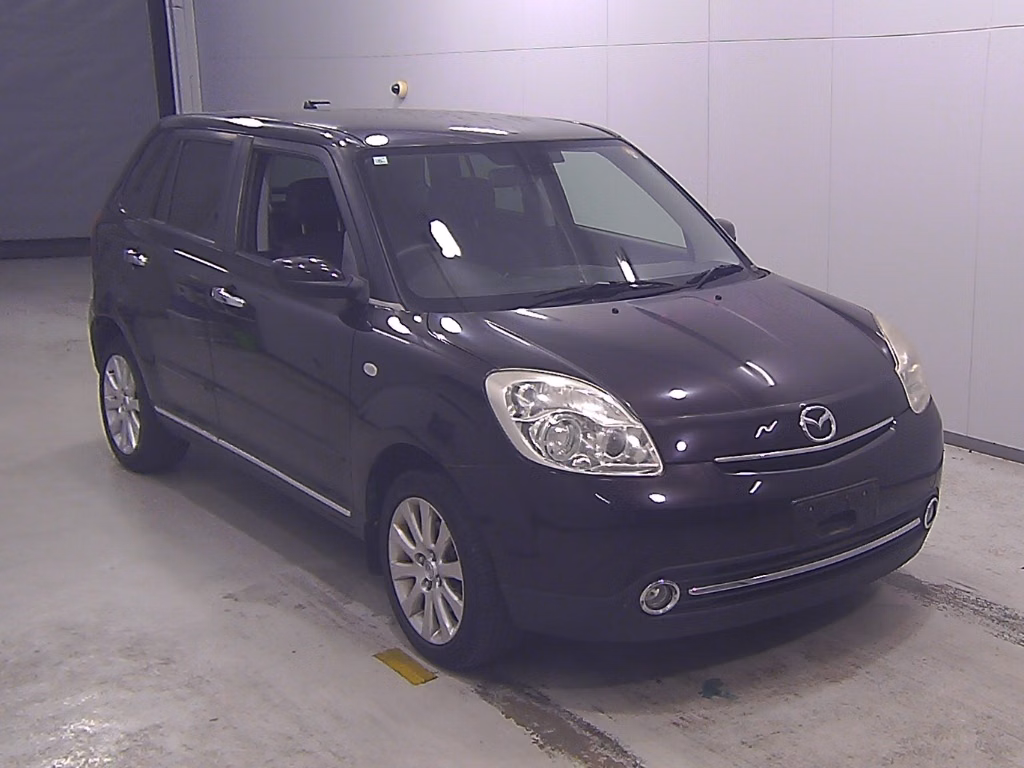 MAZDA VERISA