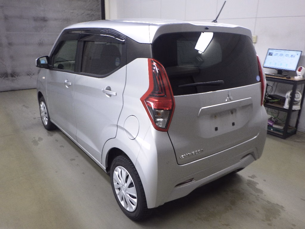 MITSUBISHI EK WAGON