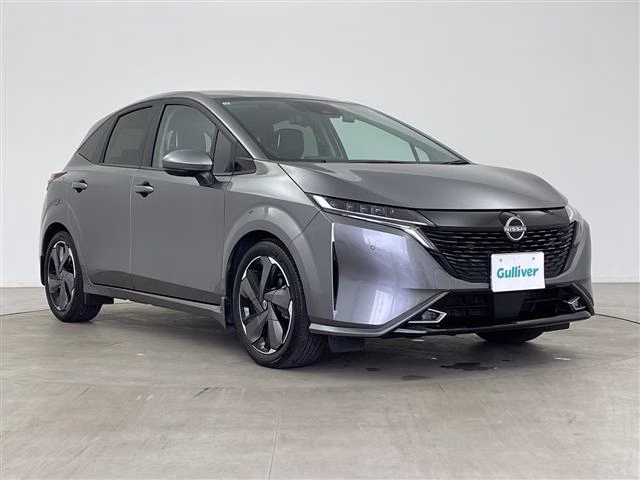 NISSAN AURA