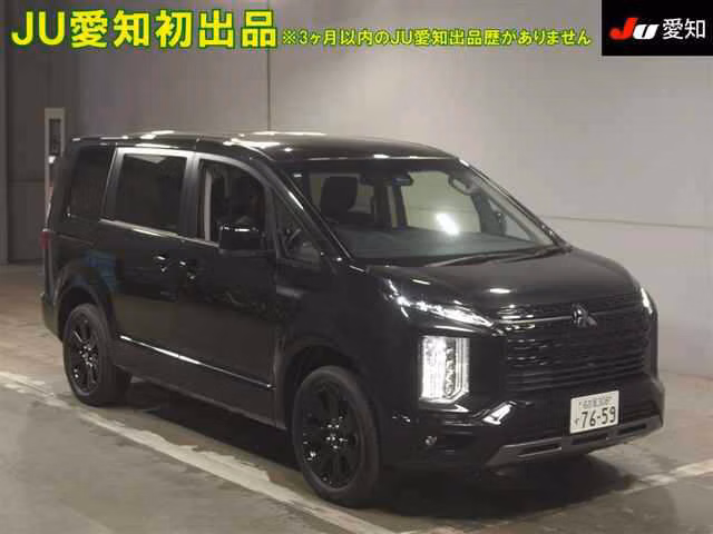 MITSUBISHI DELICA D:5