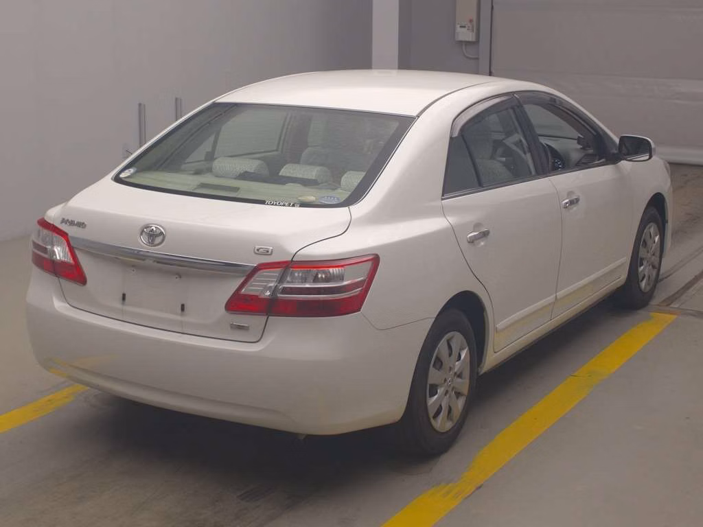 TOYOTA PREMIO