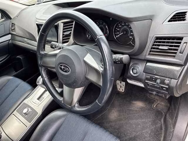 SUBARU LEGACY B4