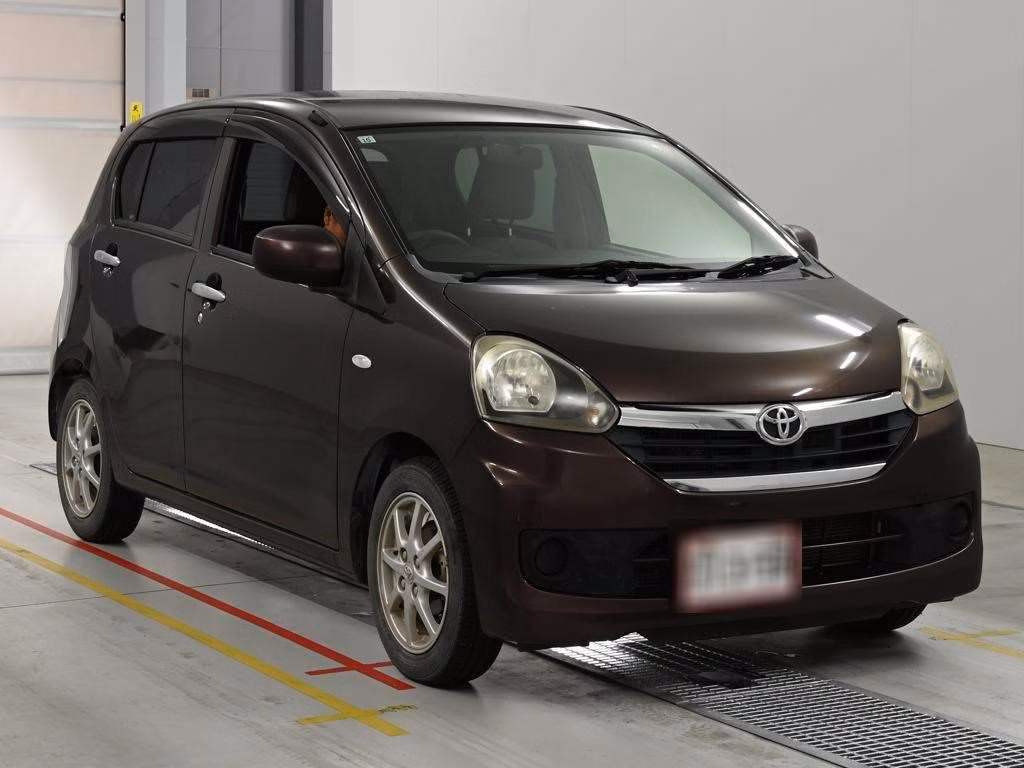 TOYOTA PIXIS EPOCH