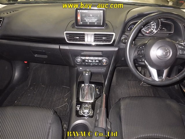 MAZDA AXELA