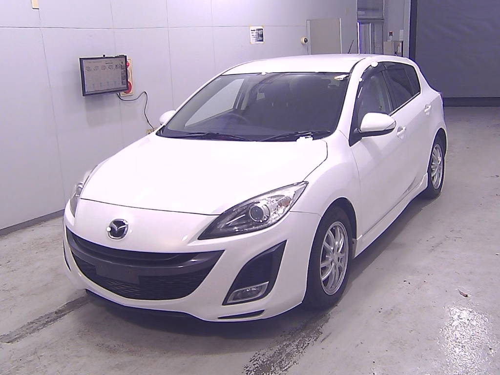 MAZDA AXELA