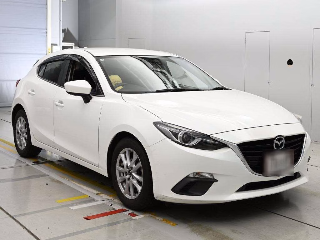 MAZDA AXELA