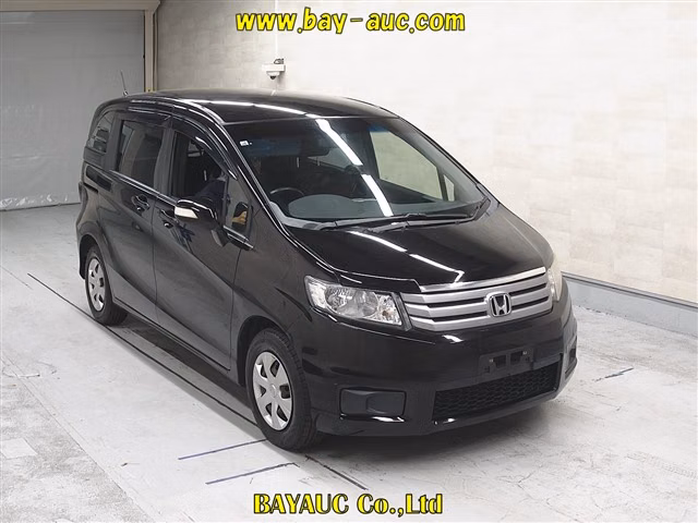 HONDA FREED SPIKE