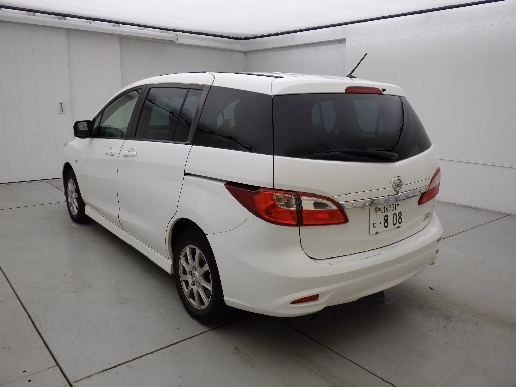 NISSAN LAFESTA