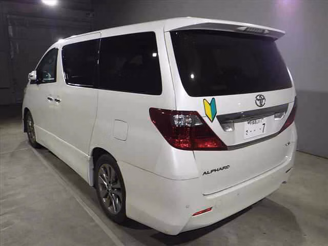 TOYOTA ALPHARD