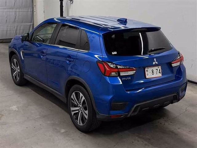 MITSUBISHI RVR