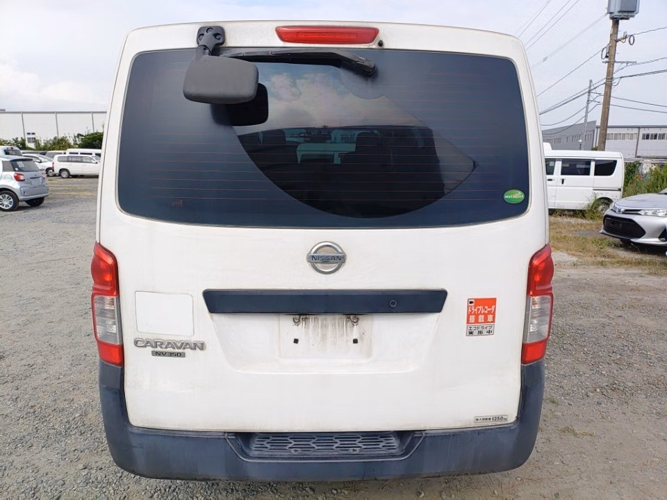 NISSAN NV350 CARAVAN