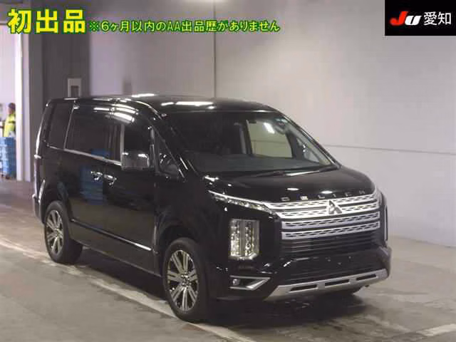 MITSUBISHI DELICA D:5