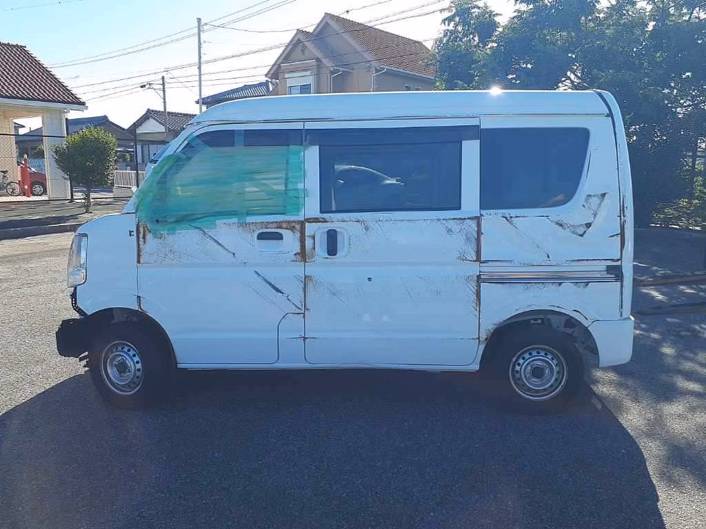 MITSUBISHI MINICAB