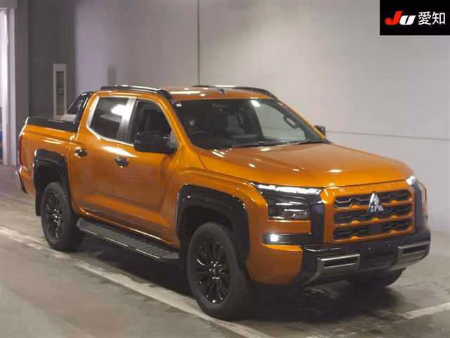 MITSUBISHI TRITON