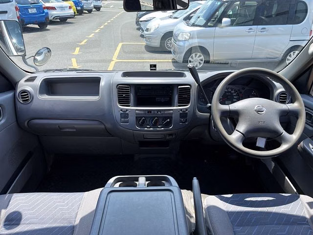 NISSAN CARAVAN