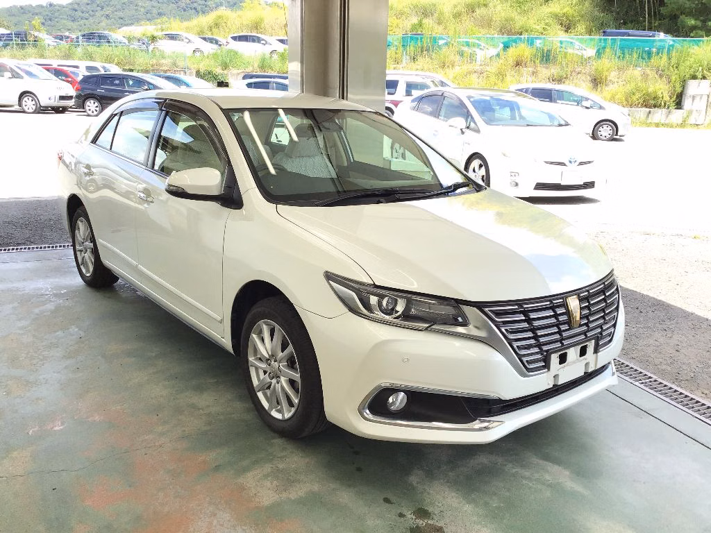 TOYOTA PREMIO