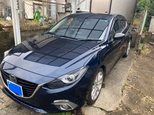 MAZDA AXELA