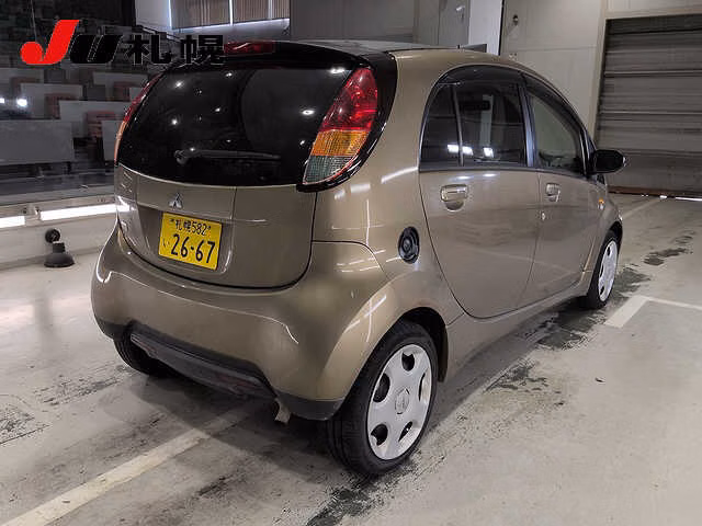 MITSUBISHI I