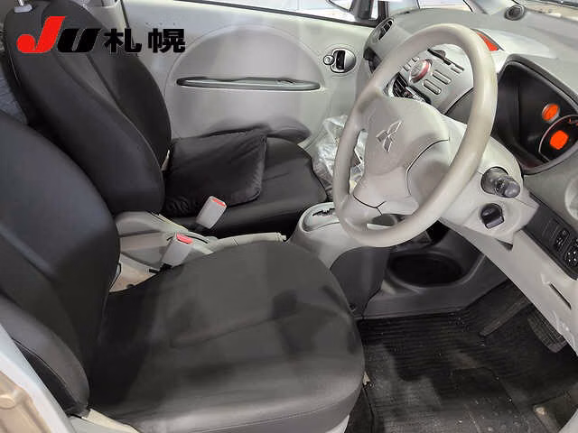 MITSUBISHI I
