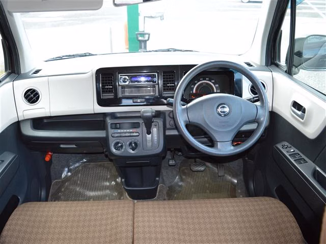 NISSAN MOCO