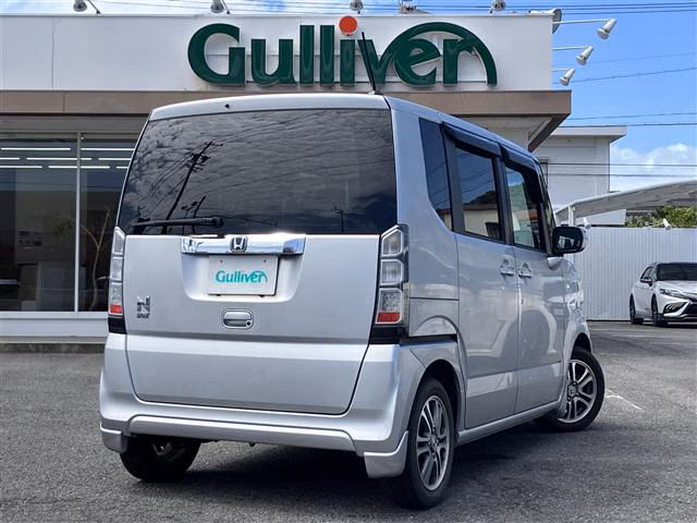 HONDA N-BOX