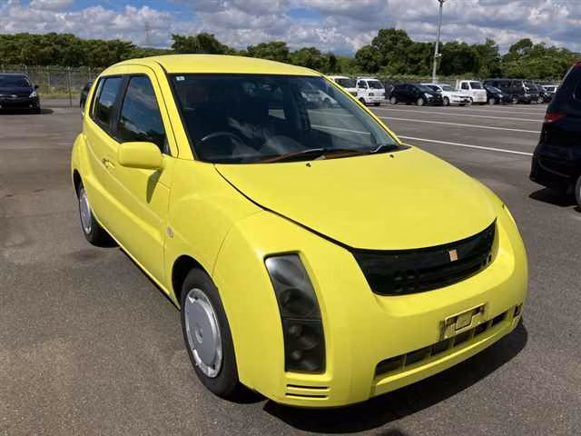 TOYOTA WILL CYPHA