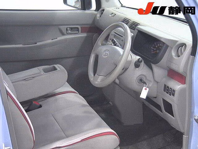 DAIHATSU MOVE CONTE
