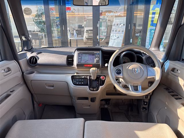 HONDA N-BOX