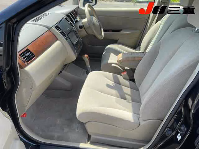NISSAN TIIDA LATIO