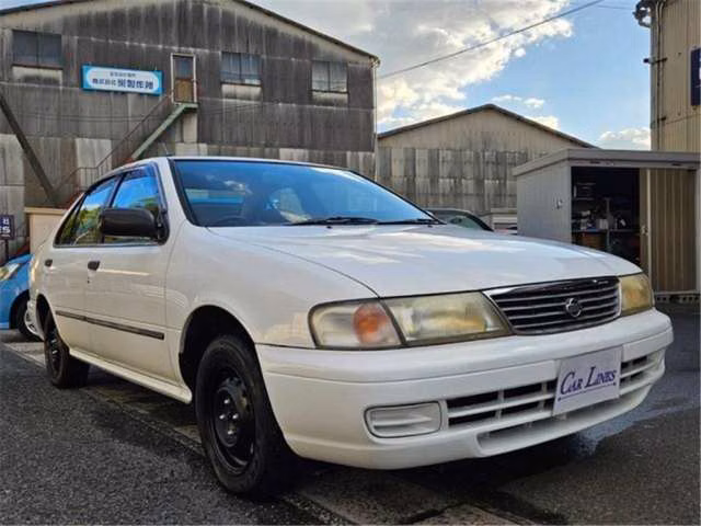 NISSAN SUNNY
