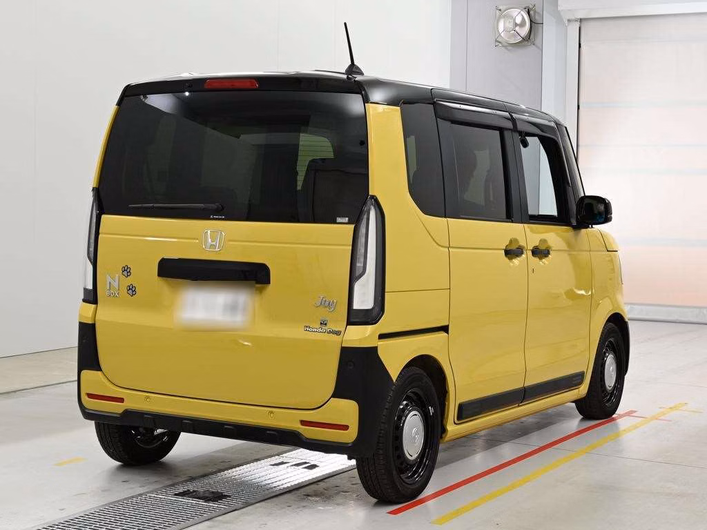 HONDA N-BOX