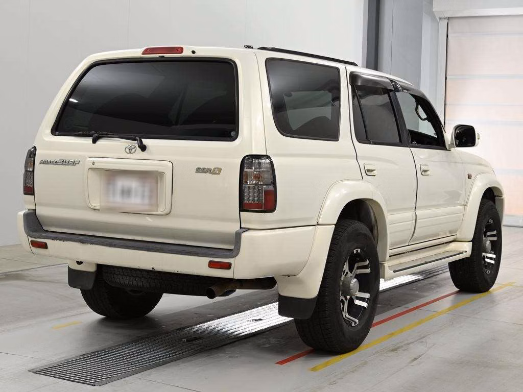 TOYOTA HILUX SURF