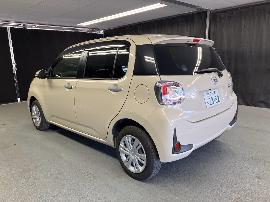 DAIHATSU BOON