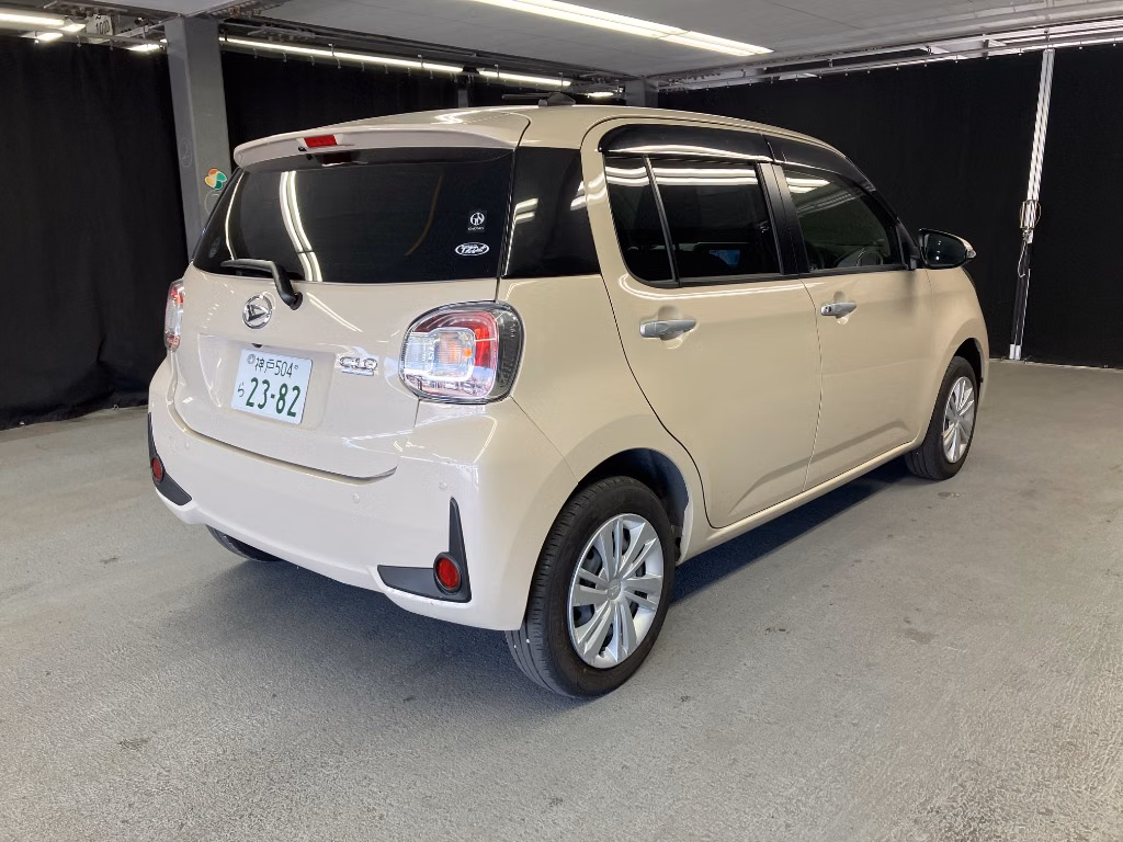 DAIHATSU BOON