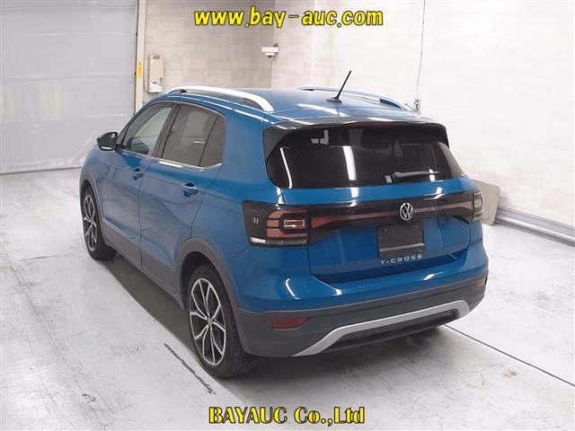 VOLKSWAGEN T-CROSS