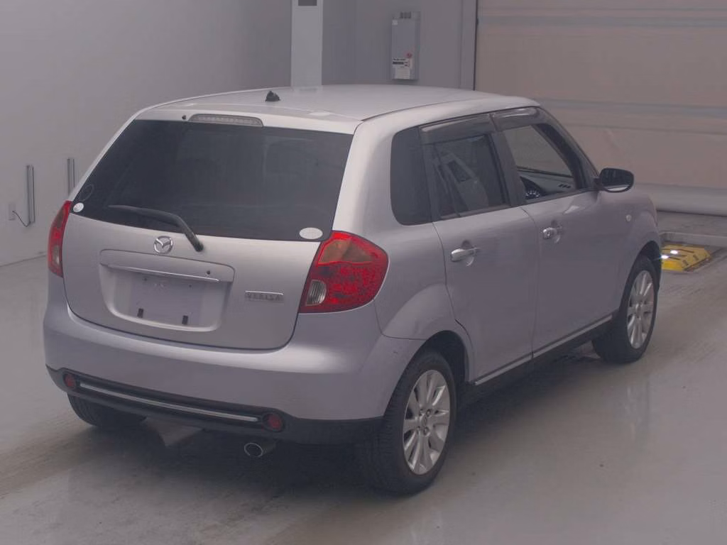 MAZDA VERISA
